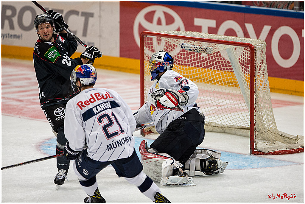 Koelner Haie - EHC Red Bull Muenchen , 16.09.16(KW37)